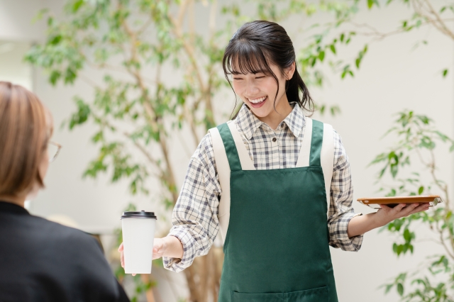 飲食店のホールスタッフ募集改善事例